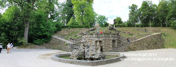 Bayreuth Donndorf - Schloss Fantasie Neptunbrunnen u Kaskade